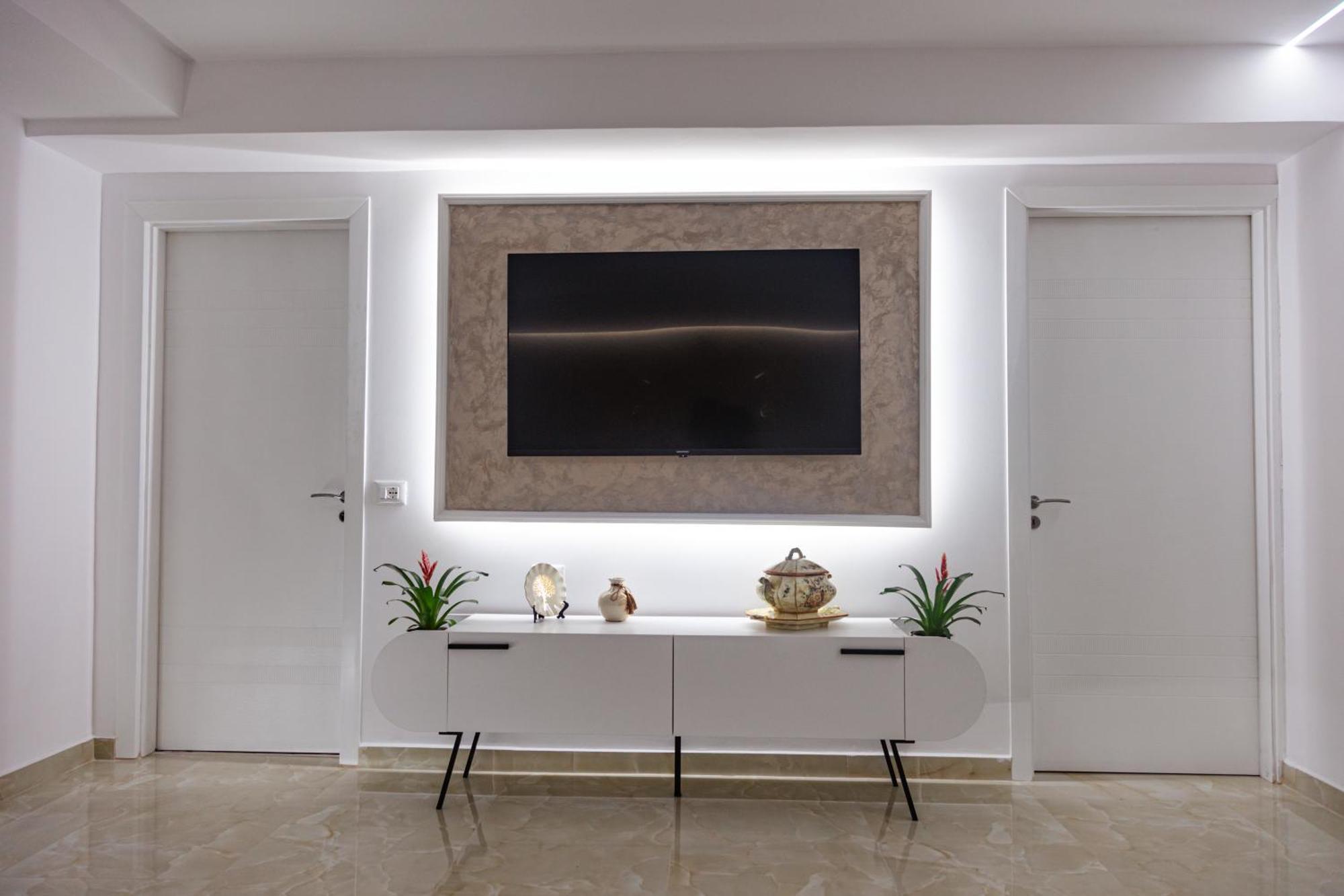 Mon Prive Apartment ティラナ エクステリア 写真
